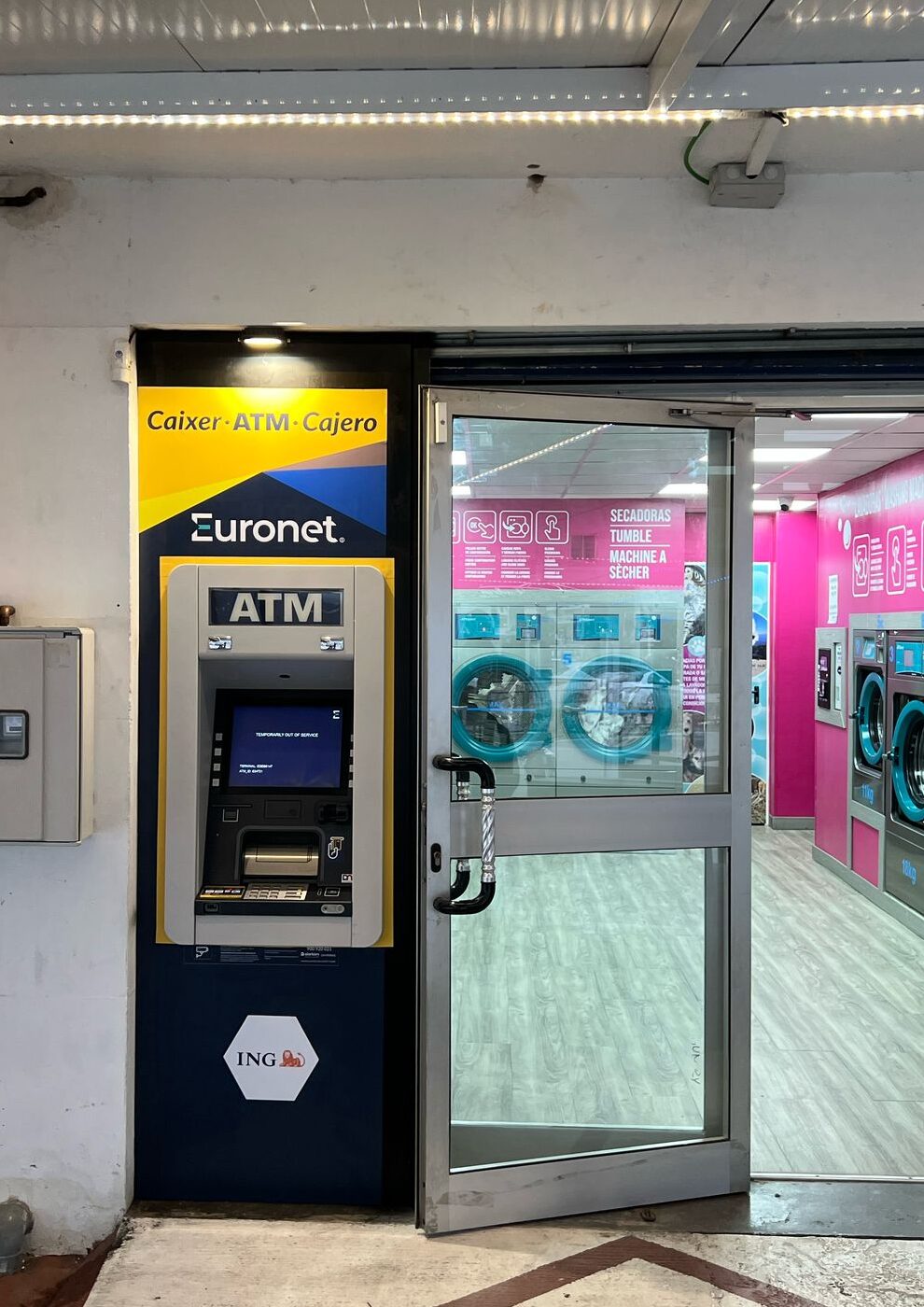 EDES6717 - 2M Laundry (26)